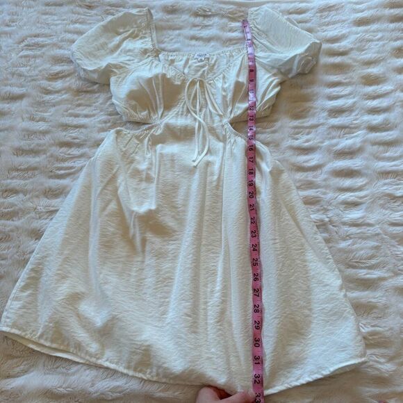 NWT White Cut Out Mini Dress - Picture 9 of 12